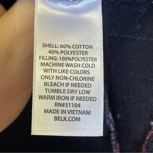 Kim Rogers Petite, Red Quilted Vest. Size PM. Excellent condition! - Picture 4 of 5